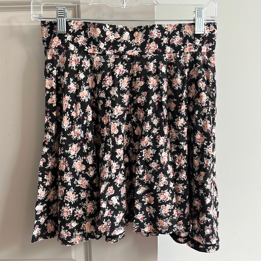 FLORAL SKATER SKIRT FROM UO